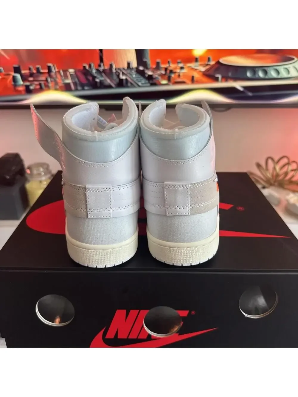 Nike Off-White x Air Jordan 1  Alaska V.A.A. Size 14